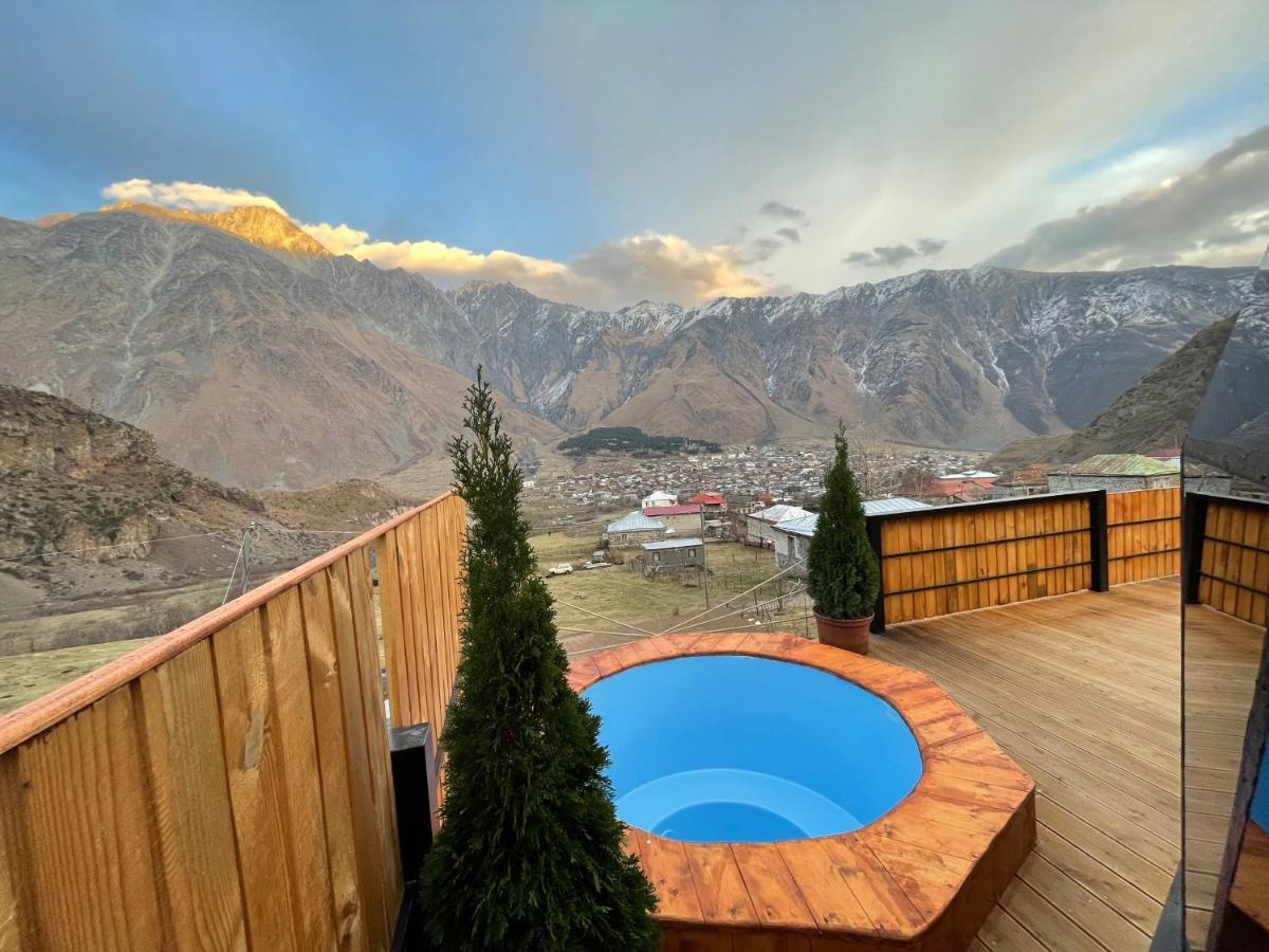 Gabua Glamping Villa Kazbegi Eksteriør bilde