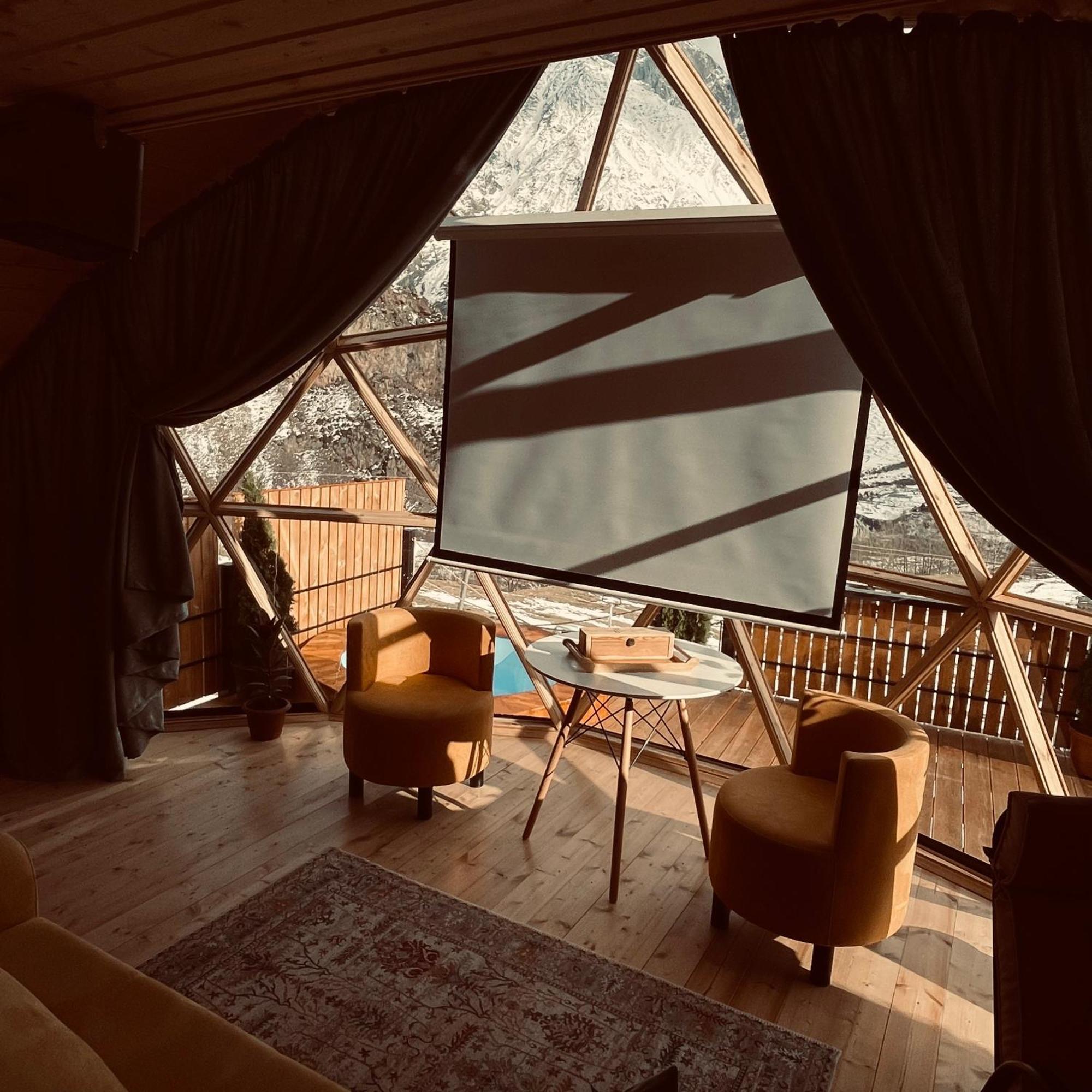 Gabua Glamping Villa Kazbegi Eksteriør bilde