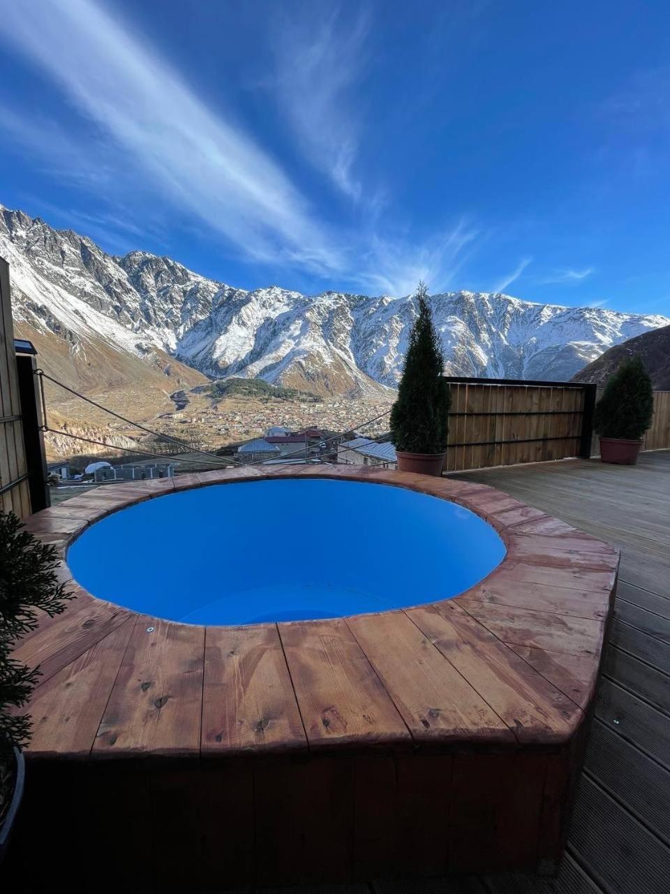 Gabua Glamping Villa Kazbegi Eksteriør bilde