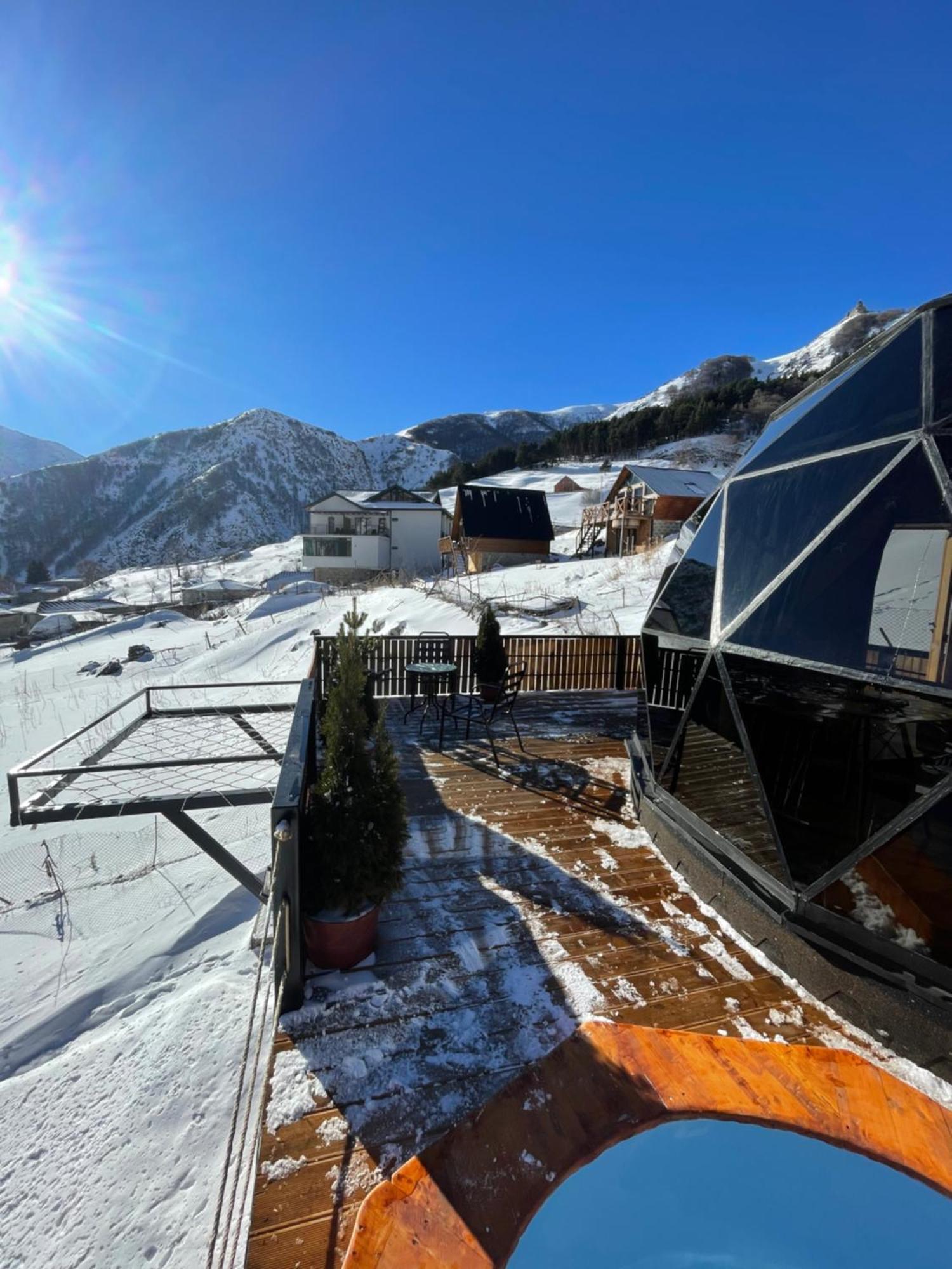 Gabua Glamping Villa Kazbegi Eksteriør bilde
