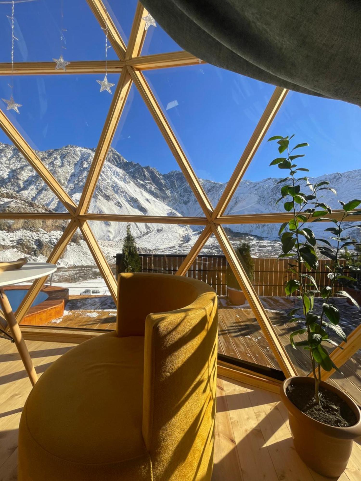 Gabua Glamping Villa Kazbegi Eksteriør bilde