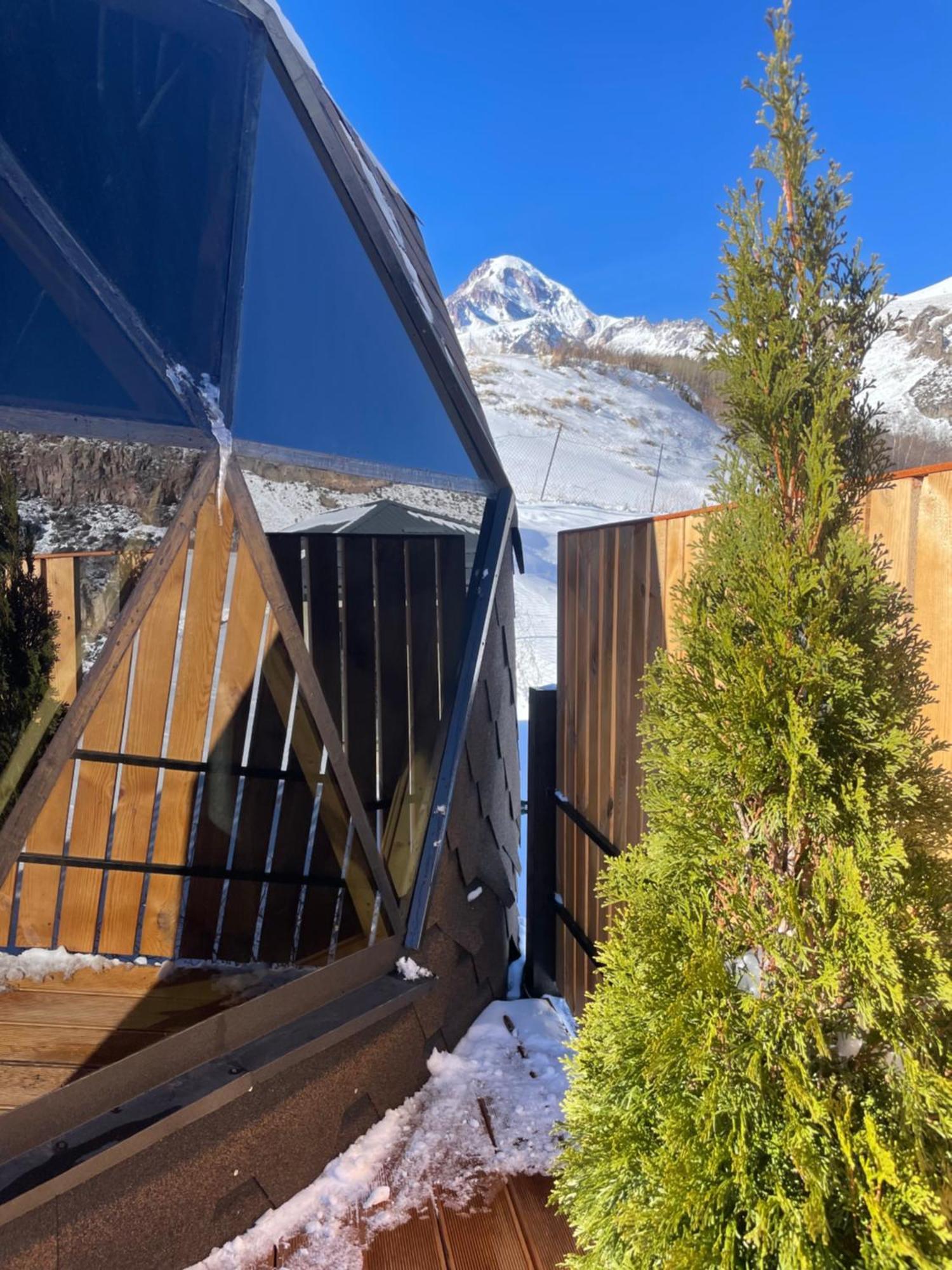 Gabua Glamping Villa Kazbegi Eksteriør bilde
